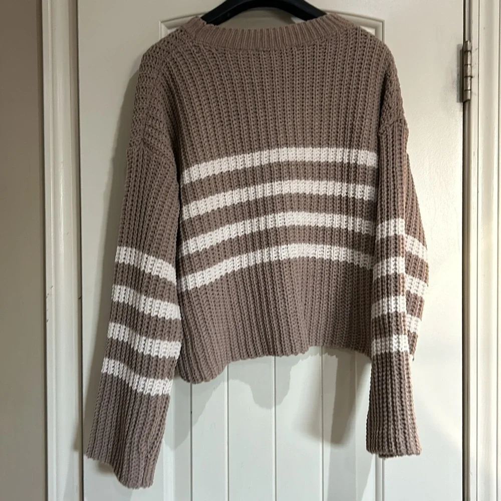 Super Soft Pink Rose Sweater - Picture 5 of 7